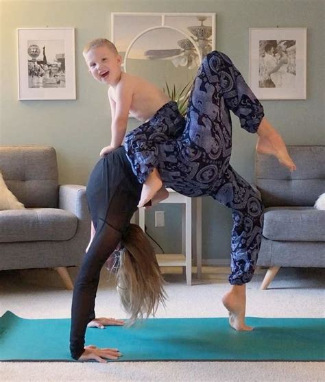 xxx yoga mom